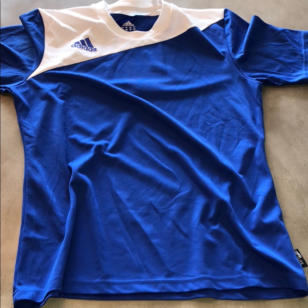 😎 Adidas gym shirt